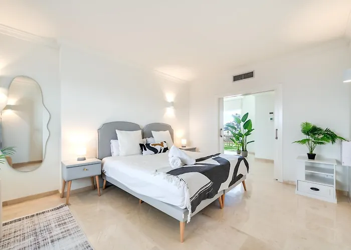 Vacation I Azahar Retreat, Paradise For Golfers, Private Heated Pool, Close To The Beaches And High-end Restaurants Vila
