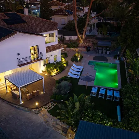 Vacation I Azahar Retreat, Paradise For Golfers, Private Heated Pool, Bbq Grill, Close To The Beaches And High-end Restaurants