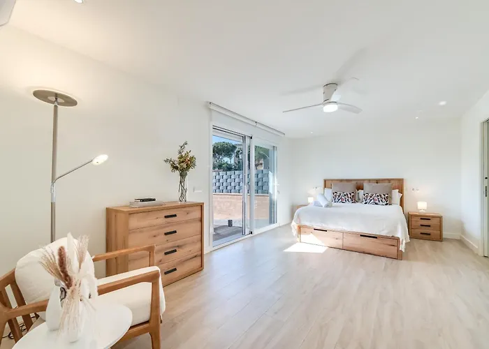 Vacation I Azahar Retreat, Paradise For Golfers, Private Heated Pool, Close To The Beaches And High-end Restaurants *