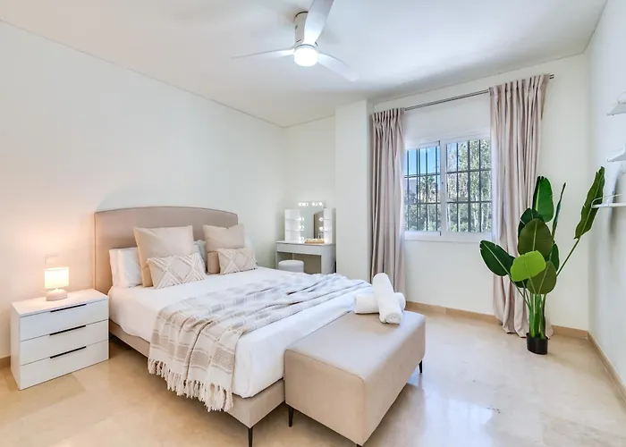 Vacation I Azahar Retreat, Paradise For Golfers, Private Heated Pool, Close To The Beaches And High-end Restaurants *