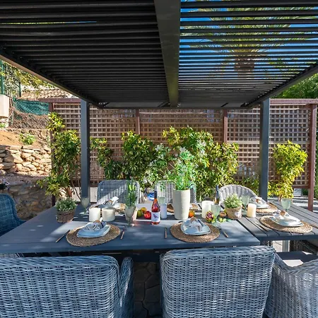 Vacation I Azahar Retreat, Paradise For Golfers, Private Heated Pool, Close To The Beaches And High-end Restaurants Villa Marbella