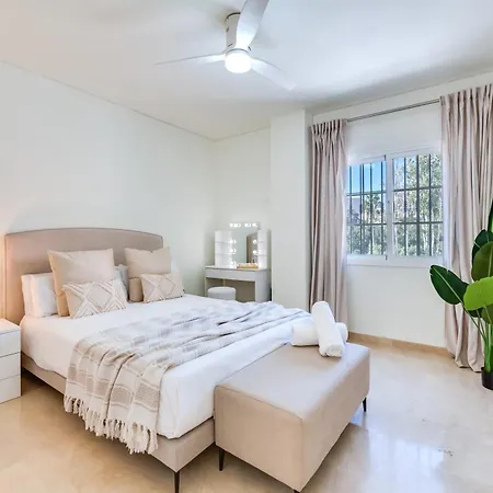 Vacation I Azahar Retreat, Paradise For Golfers, Private Heated Pool, Close To The Beaches And High-end Restaurants *