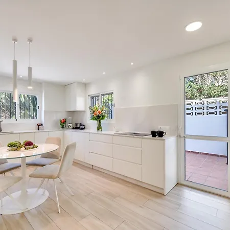 Vacation I Azahar Retreat, Paradise For Golfers, Private Heated Pool, Close To The Beaches And High-end Restaurants Marbellac