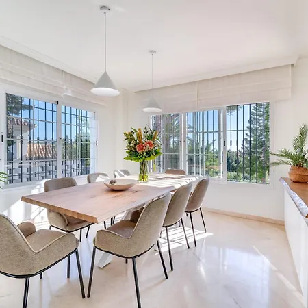 Vacation I Azahar Retreat, Paradise For Golfers, Private Heated Pool, Close To The Beaches And High-end Restaurants